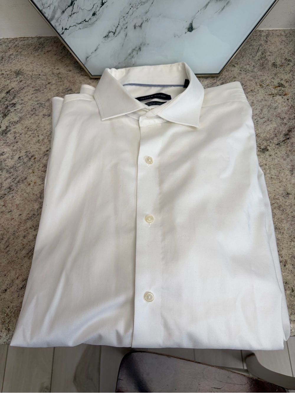 TOMMY HILFIGER WHITE SHIRT UNWORN